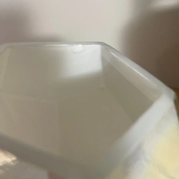 Pier 1 opalescent candle holder/vase - Picture 5 of 6